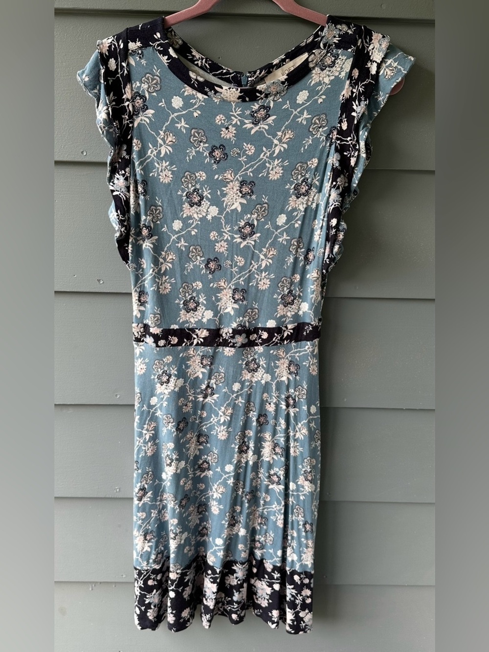 Loft blue floral dress sz 4